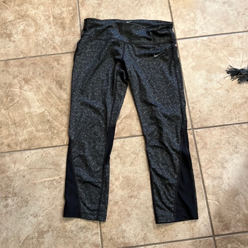 Womens nike dri-fit tights, size small